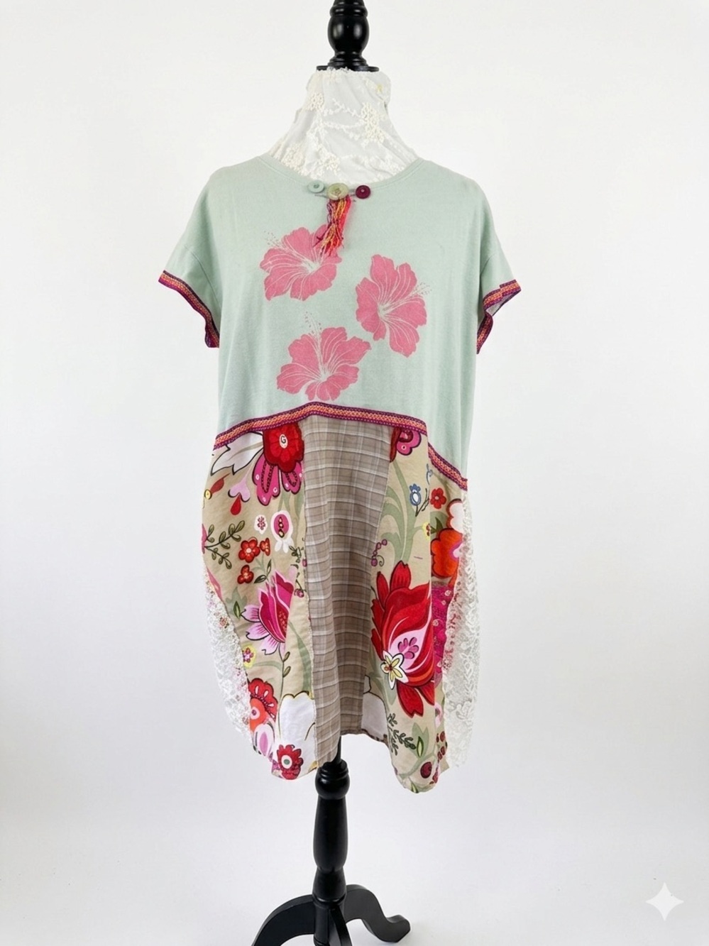 Handcrafted Floral and Hibiscus Upcycled Cotton Tunic Top Size Large